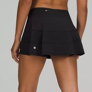 Black Lululemon tennis skirt